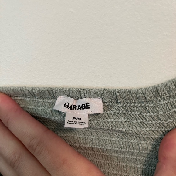 Garage crop top tank top - Picture 3 of 3